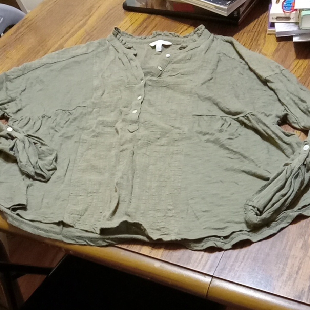 Good Condition Lucky Brand Mix Henley Olive Green Top Women's Small